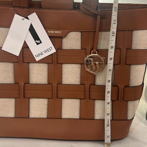 Nine West Sutton Place Tote in Caramel - NWT - Picture 12 of 13